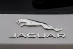 Jaguar E-Pace P300 AWD R-Dynamic 2017 года (WW)